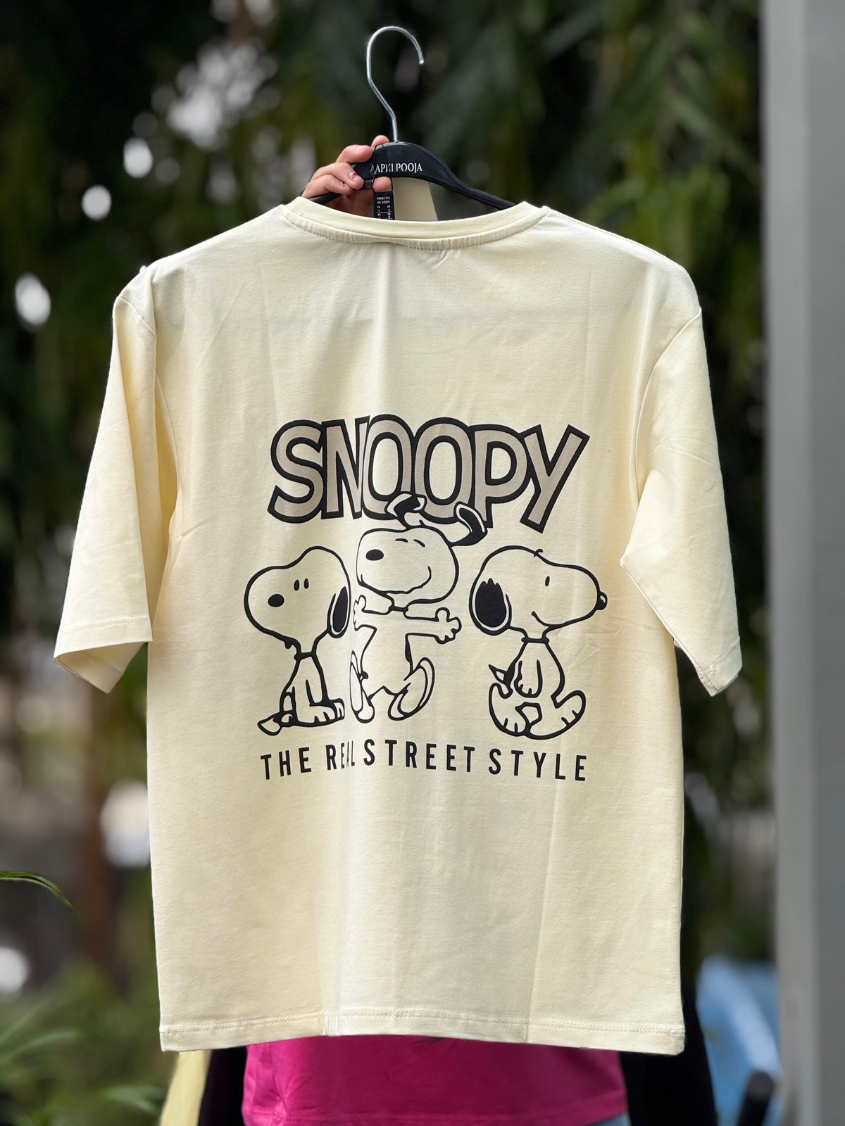 Graphic everyday tee