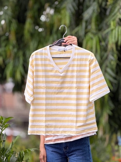 Everyday V-neck T-shirt