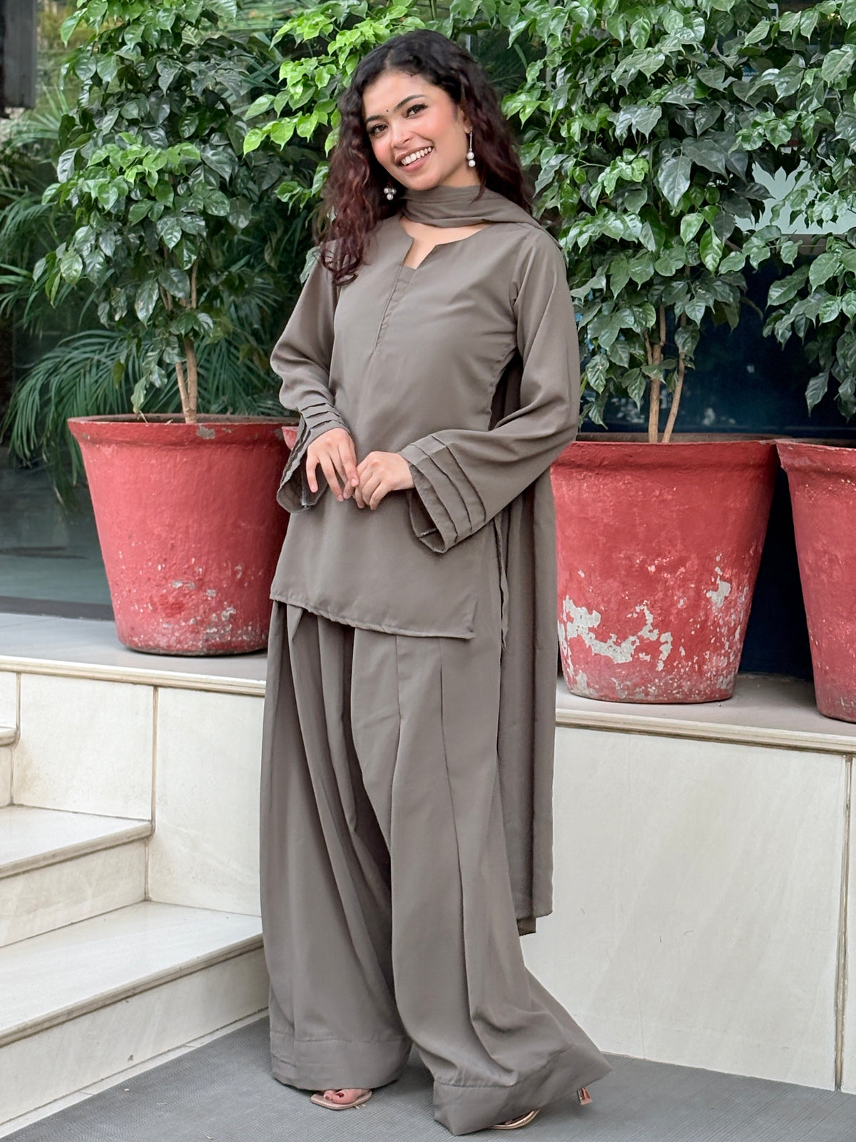 Farshi three piece set