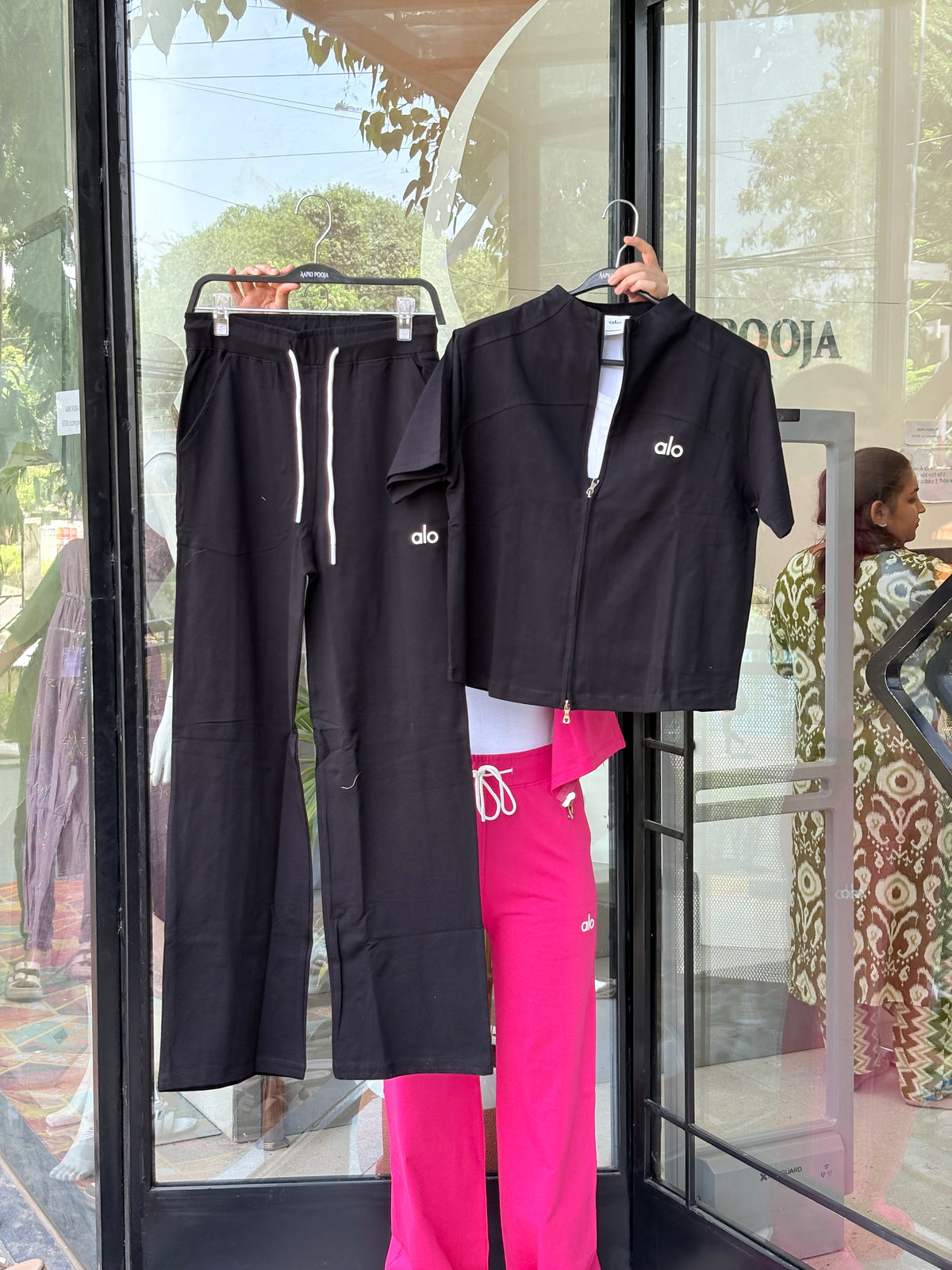 Three piece alo cordset
