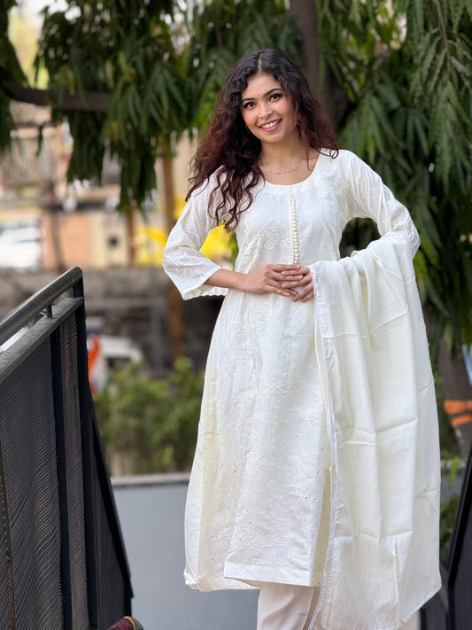 White Embroidered Cotton Kurta Set with Dupatta – Women’s Ethnic Wear