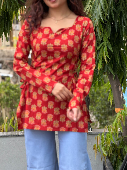 Short side knot kurti