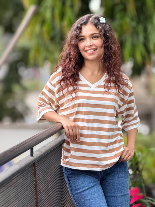 Everyday V-neck T-shirt