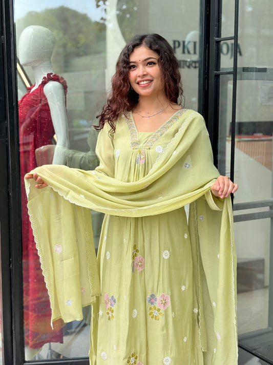 3 piece suit set with embroidered neckline.