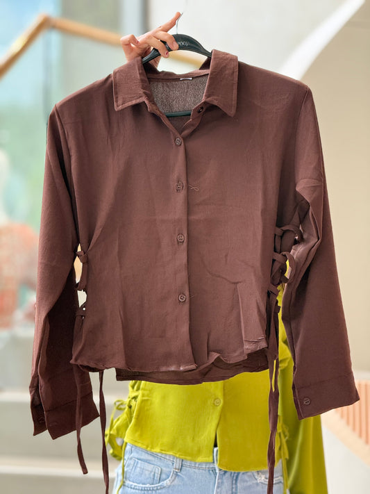 Crop shirt with side dori