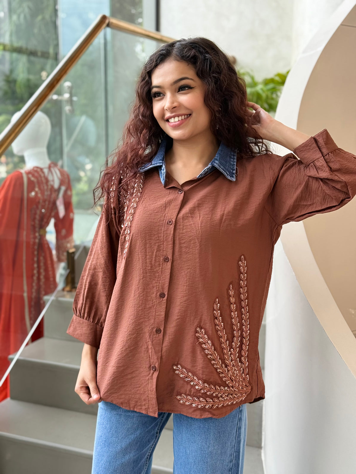 Partywear shirt with denim collar