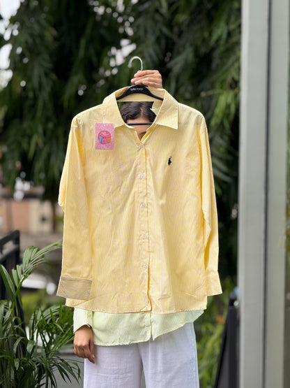 Shirt with back bow detail