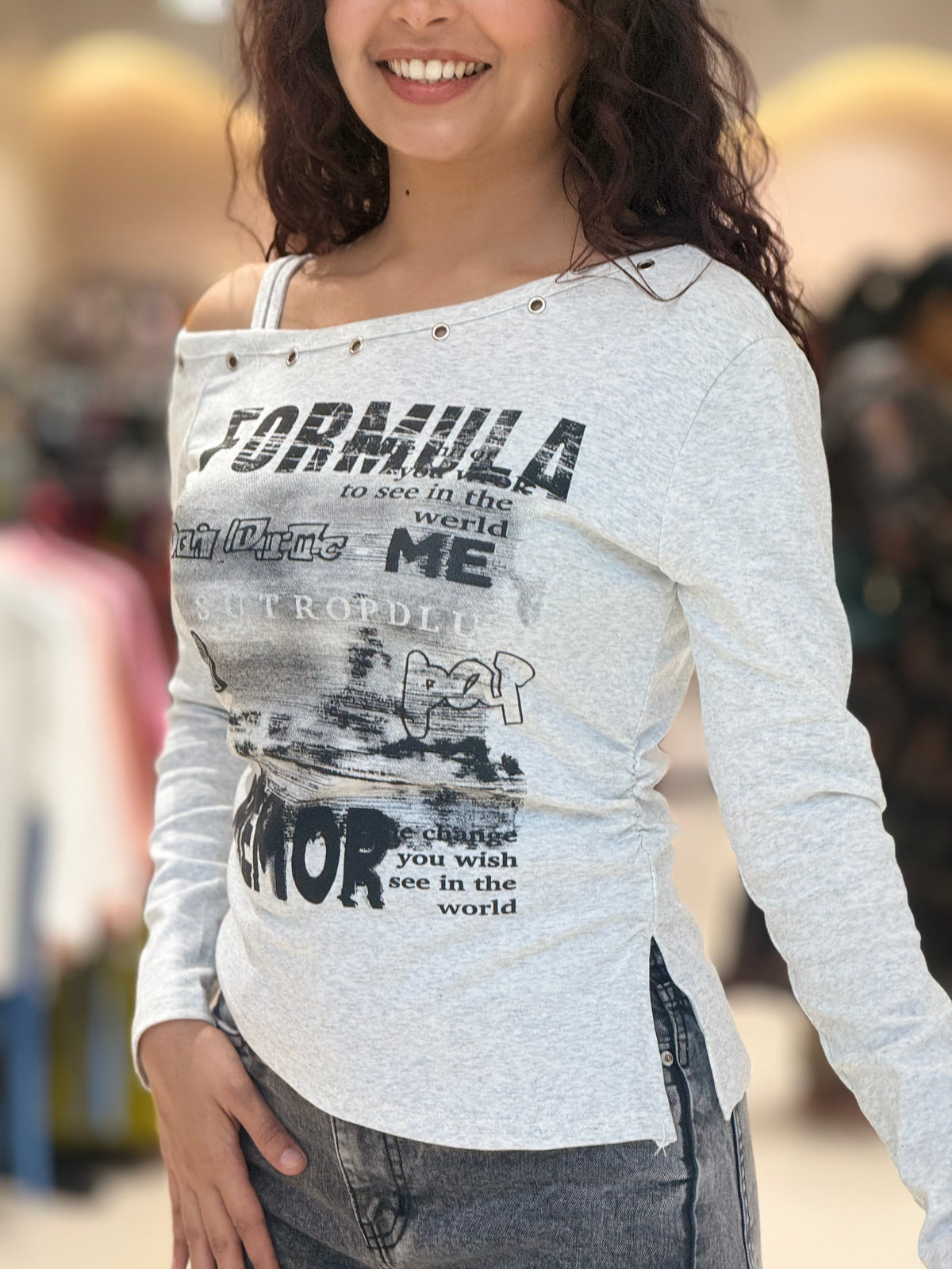 one side down shoulder full sleeve T-shirt