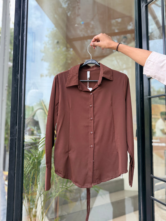 Shirt with back dorii