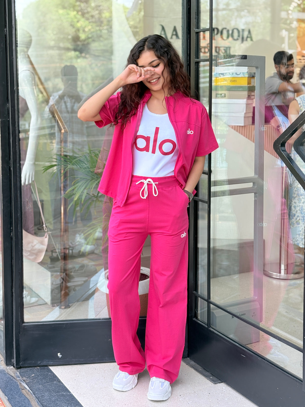 Three piece alo cordset