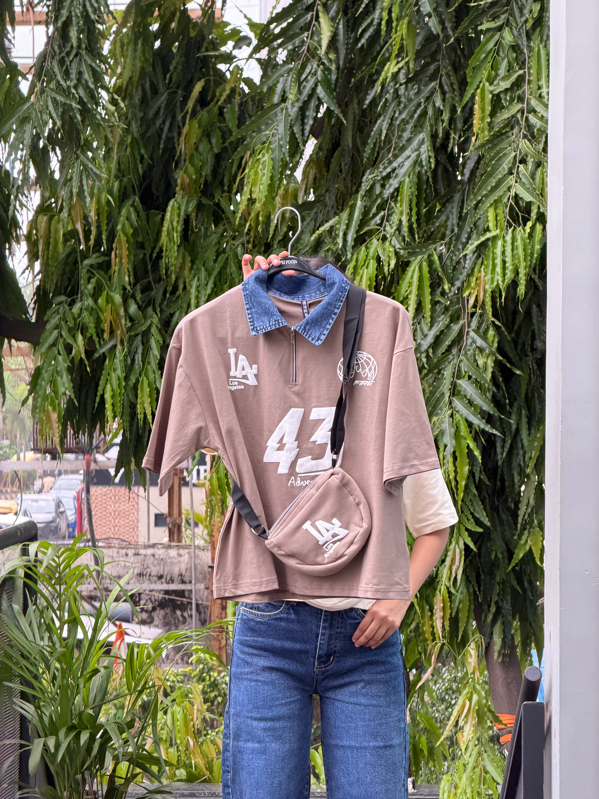 polo T-shirt with side bag