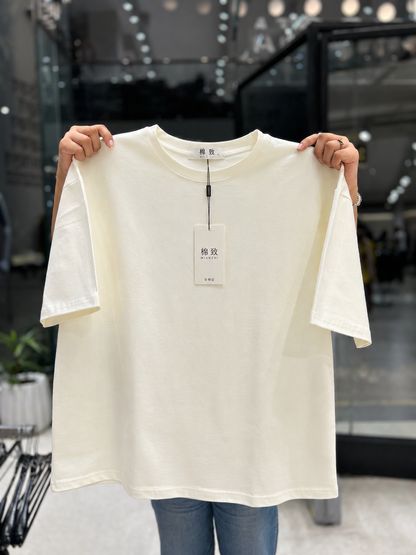 everyday plain oversized tee.