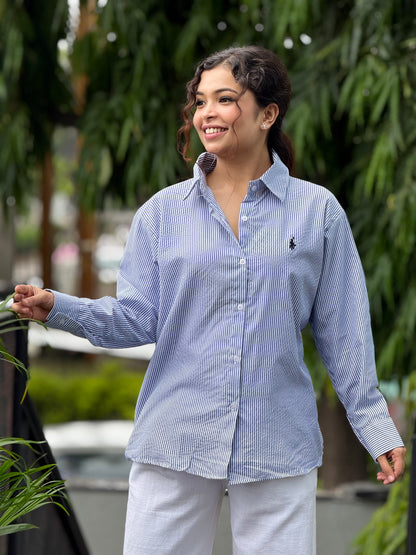 Shirt with back bow detail