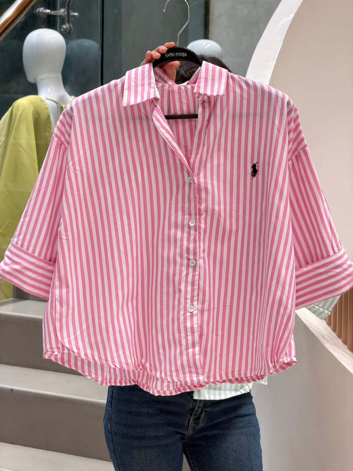 Lining detail shirt