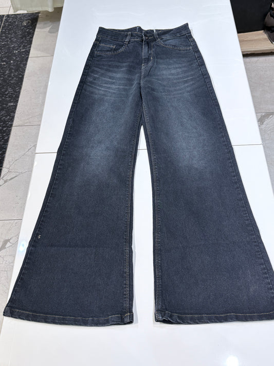Bootcut jeans