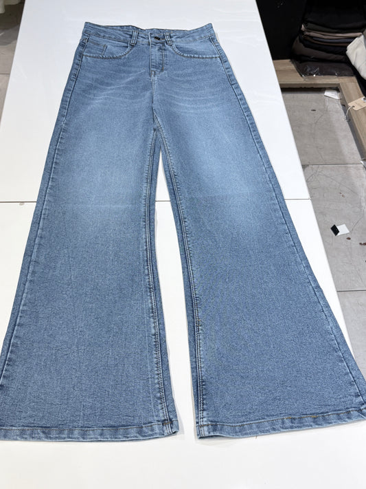 bootcut jeans