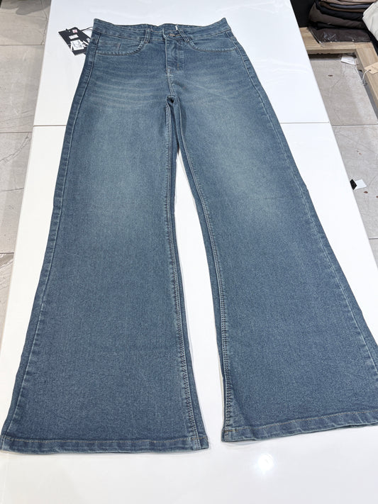 bootcut jeans