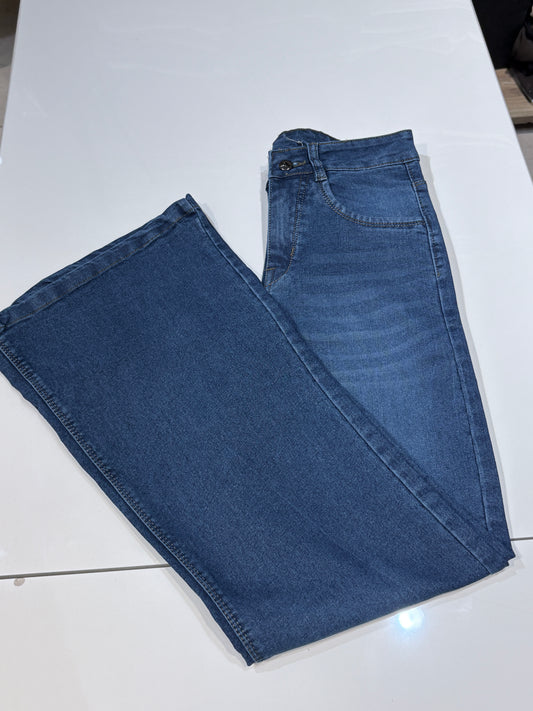 boot cut jeans